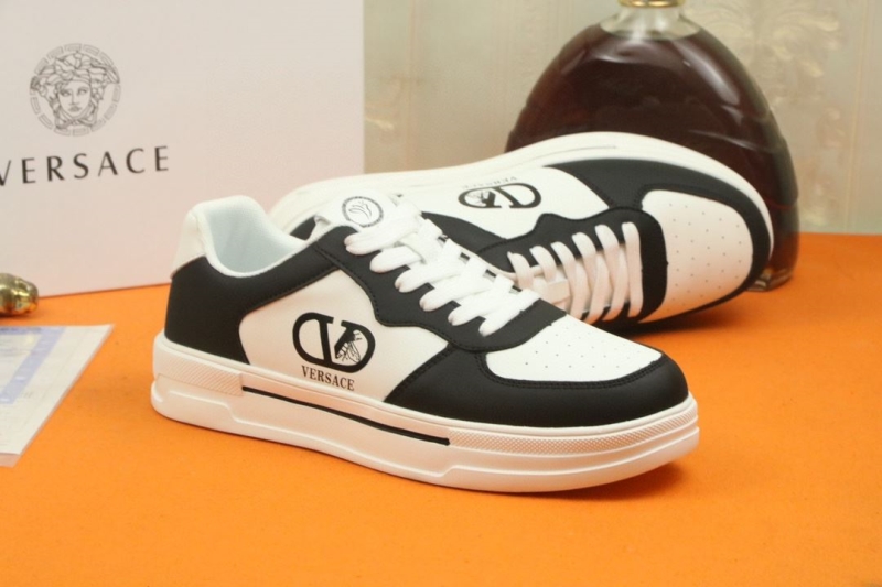 Givenchy Sneakers